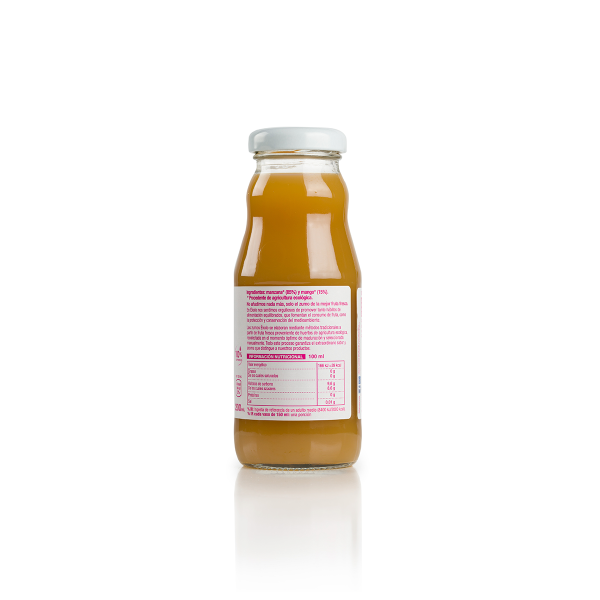 Apple and mango juice Apple and mango juice
